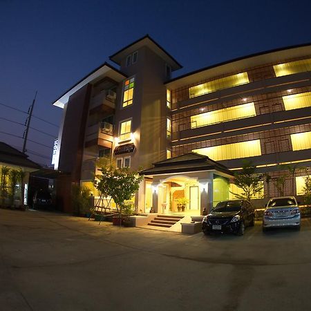 Baan Sanpoom Otel Phitsanulok Dış mekan fotoğraf