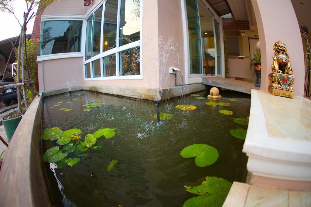 Baan Sanpoom Otel Phitsanulok Dış mekan fotoğraf
