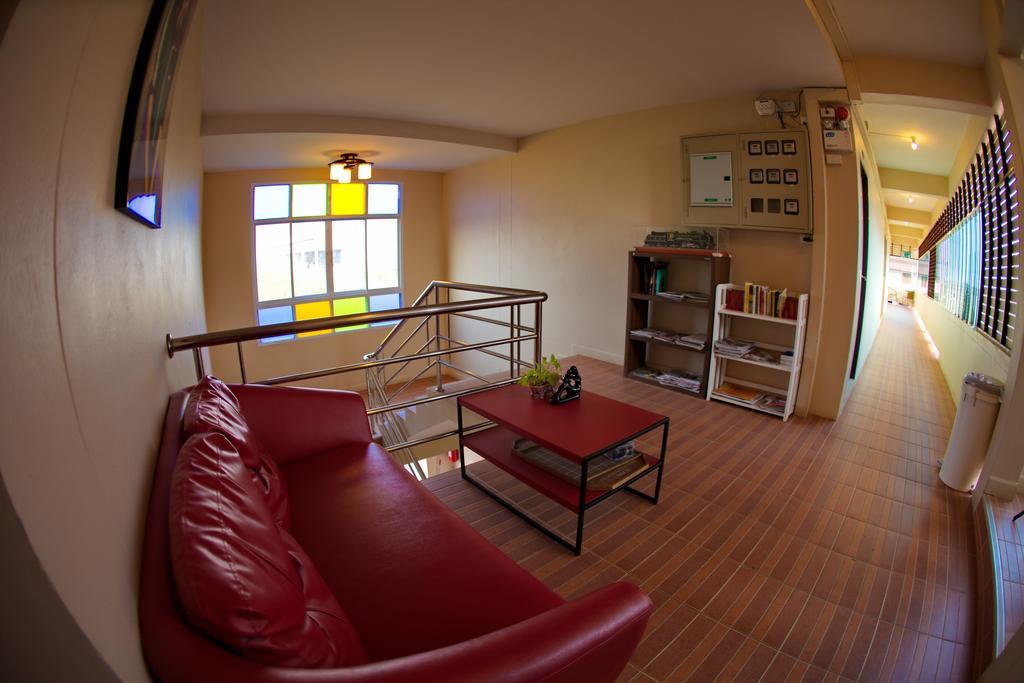 Baan Sanpoom Otel Phitsanulok Dış mekan fotoğraf